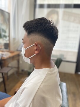 アンダーバーホワイトモデ 河内長野(_WHITE mode) ◎メンズカットフェードカットメンズスタイル10代20代30代40代