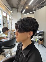 アイズ 海老名(AIZU)&nbsp;センターパートウルフ　ニュアンスパーマ　カルマパーマ