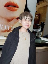 メリケンビューティーパーラー コウベ(MERICAN BEAUTY PARLOR KOBE) ツーブロックマッシュショート　(tomo)