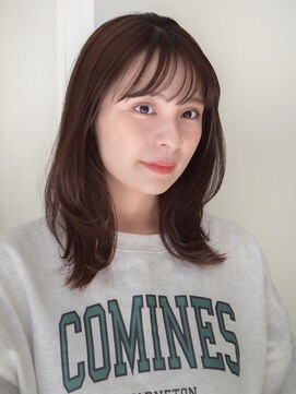 ガーデンヨコハマエスト(GARDEN YOKOHAMA est) 似合わせカット　イメチェン　フルバング　ミディアムレイヤー