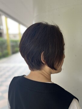 シュク 高円寺(SYUK) 前下がりショート/地肌に優しいオーガニックカラー【SYUK】