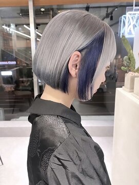 ファイブバイジエクト 堀江(FIVE by The Ect) ブルーカラー/インナーカラー/ホワイトブロンド