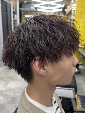 エイトメン 池袋東口店(EIGHT MEN) 縦落ち束感ツイストパーマ