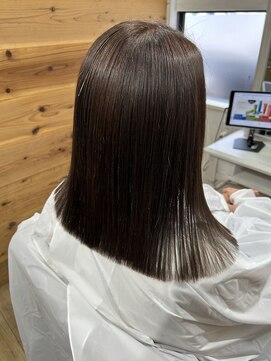 リーク(LEEK) “髪質改善メテオストレート”