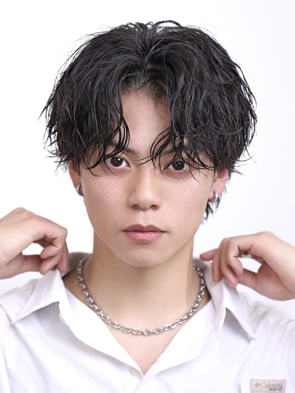 ツイストスパイラルパーマセンターパート縦落ち無造作吉祥寺