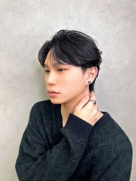 ジーナ 天神(Zina) 【Zina】メンズ/韓国/センターパート/縮毛矯正/福岡/天神/大名