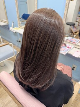 ヘアーサロン トゥリークル(Hair Salon Treacle) ヘーゼルベージュ×レイヤースタイル