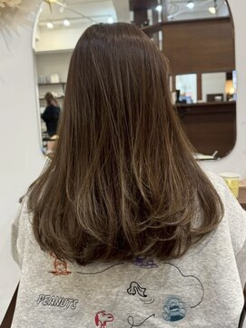 ルイ(ROUIS produced by LUCK 津田沼) ROUIS津田沼 モカブラウン