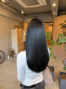 ダークネイビー