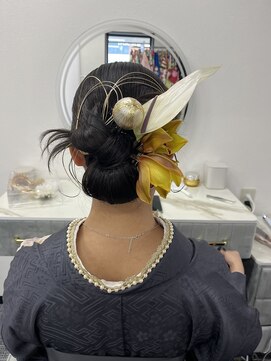 振袖グラム 名古屋 名駅(振袖gram) 卒業袴着付け&カチモリ