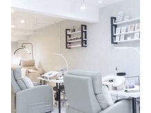 ウタシロイロ(uta shiroiro)の雰囲気(- shiroiro Nail&Eye もプロデュース トータルビューティーを- )