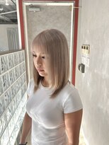 ユニ 心斎橋(Uni.)&nbsp;心斎橋/韓国ヘア/レイヤーカット/髪質改善/顔周り/ブリーチ
