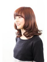 ソーホー ニューヨーク シズオカ(SOHO newyork SHIZUOKA)&nbsp;大人かわいいゆるふわカールでふんわりミディ