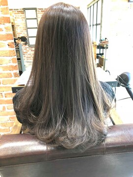 チョビー(Chobii) 01デジタルパーマ/デザインカラー/無造作カール/ロングヘア/栗原