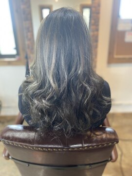 エルバッチャ 千代田町店 太田(Lbaccia) 大人感いっぱいのロング (太田エリア)