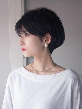 サーカス バイ ビュートリアム 青山(CIRCUS by BEAUTRIUM) マッシュショート 大人ショートヘア 簡単スタイリング 30代40代