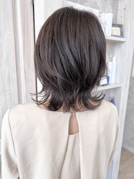 キャアリー(Caary) 福山市美容室Caary 大人可愛いラベンダーグレージュくびれミディ