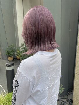 デイジー(Daisy) 天神 大名 ピンクベージュ ラベンダーピンク ハイトーン