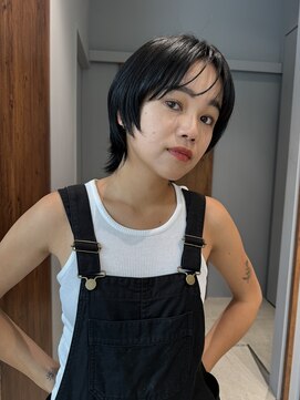 ビュートリアム 南青山(BEAUTRIUM) ショートウルフ　マッシュショート　顔周りレイヤー