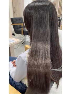 ヨロ(YoLo.) 髪質改善カラー