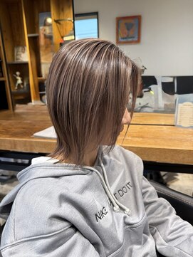 大人ベージュxデザインカラー