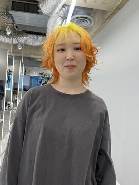 ヴァイス 新宿店(VAICE) イエロー オレンジ