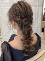 メルカ 天王寺(melca.)&nbsp;ヘアアレンジ/顔まわりカット/ヘアセット/韓国アレンジ