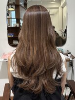 ルイ(ROUIS produced by LUCK 津田沼)&nbsp;大人ミルクティーベージュ/白髪ぼかしハイライト/ミルクティー