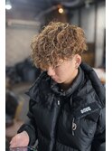 KENTA☆金メッシュ×スパイラルの色気メンズパーマ