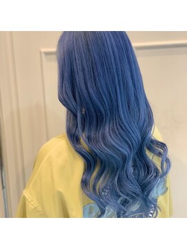 ヘアー ブランコ(hair Blanco) 柔らかめブルーカラー