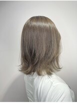 リーオオサカ(Lee Osaka)&nbsp;【Lee大阪店】ナチュラルウルフ アッシュグレージュ/新出奈津樹