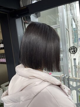 ガリカ 渋谷(Gallica) 艶×透明感『ダークグレーBob』