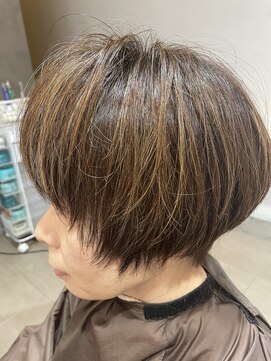 ヘアーアンドビューティーショップ エボルティー(hair&beauty shop EvoLuty) マッシュショート