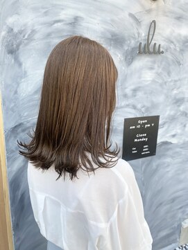 ウル(ulu.) ulu.シアベージュ