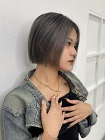 シュウ(shu)&nbsp;グレージュ/ミニボブ