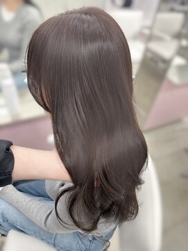 エヌアイ オモテサンドウ(ni omotesando) 赤みなし大人ブラウンカラー