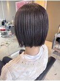 グレージュミニボブ