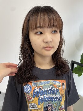 イーチ 吉祥寺(EACH) 【上條実織】簡単スタイリング◎ロングのパーマスタイル