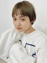 スク(SUKU)&nbsp;ショートヘア×オリーブベージュ