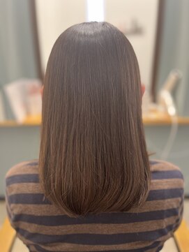 大人可愛いセミロング