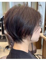 リアン アオヤマ(Liun Aoyama)&nbsp;くびれショート/前髪あり/アッシュグレー/30代/40代/50代