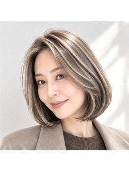 ビーワンヘアー 藤井寺 土師ノ里(B1hair)の写真/気になる白髪を使い、白髪ぼかしはもちろん、デザインカラーやハイライト、髪質改善メニューも豊富です。