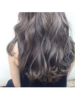 リヴィーダ(LIVIDA)&nbsp;癖毛風 ユルフワパーマ