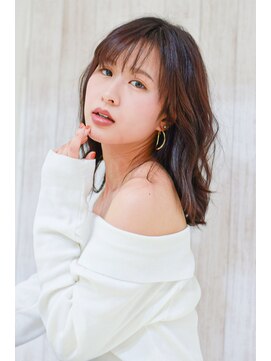 フィールエー レキシントンプラザ店(feel.a) 大人キレイなミディアムスタイル