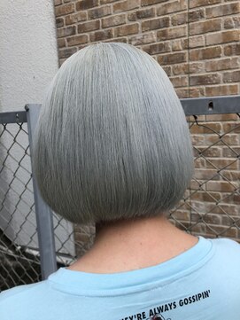 テテ(TETE) アイスホワイト 長堀橋×心斎橋