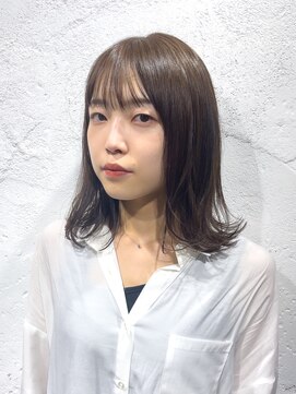 ボウ(BEAU) 圧倒的透明感◎大人っぽ外ハネアッシュベージュスタイル