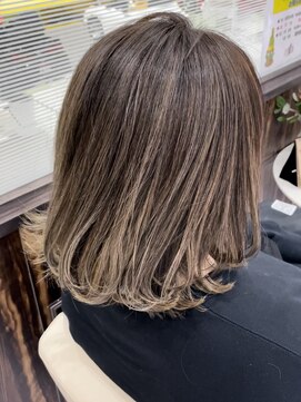 ゼンコー 立川高島屋店(ZENKO) 【白髪ぼかし】王道ベージュハイライト