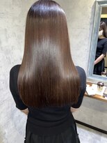 エスト(est)&nbsp;【髪質改善】縮毛、カラー、トリートメントのフルコース【新宿】