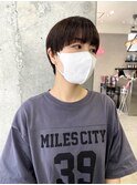 耳かけガーリーショートオフィスメンズカット女性