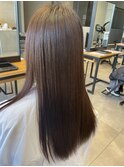 大人可愛い透明感立体感チュラルブラウンカラー×エアストレート
